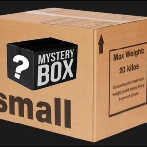 Mystery Box, Women’s Clothes, Sizes Small - Medium, 5 pieces.